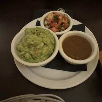 Havana Grill - Guac!! - Cuban Near Me - Chicago, Illinois