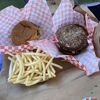 Char-Pit - Yankee Burger with very little meat for a 1/4 lb and Portobello - American Near Me - Kings Beach, California Char-Pit - Yankee Burger with very little meat for a 1/4 lb and Portobello - American Near Me - Kings Beach, California