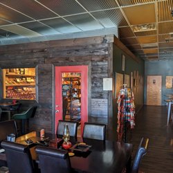 Tooth 'N Nail Cigars & Ale - Great humidor