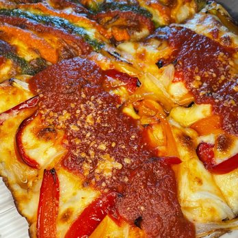 Underground Pizza - Peppers & Onions - Pizza Near Me - Baltimore, Maryland