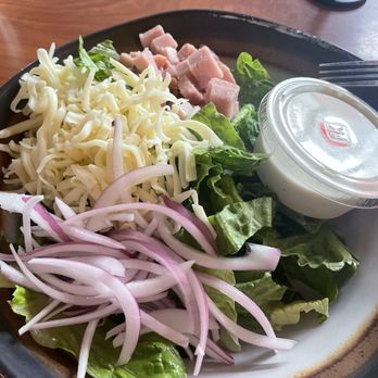 Fireside Pizza - Chef salad - Pizza Near Me - Cincinnati, Ohio
