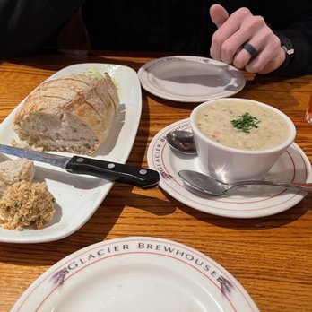 Glacier BrewHouse - Rosemary Potato Bread Hearty Alaska Seafood Chowder - American Near Me - Anchorage, Alaska Glacier BrewHouse - Rosemary Potato Bread Hearty Alaska Seafood Chowder - American Near Me - Anchorage, Alaska