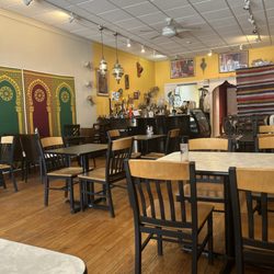 MoMo's Kebab - Restaurant