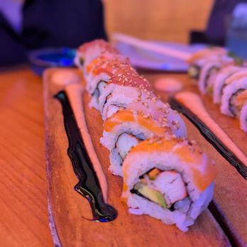 Lucky Robot Restaurant - Voltron - Sushi Bars Near Me - Austin, Texas
