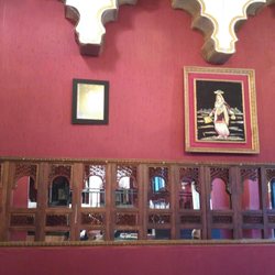 Au Palais de l'Himalaya - La salle
