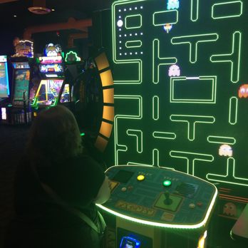 Dave & Buster's Tempe - Arcades Near Me - Tempe, Arizona