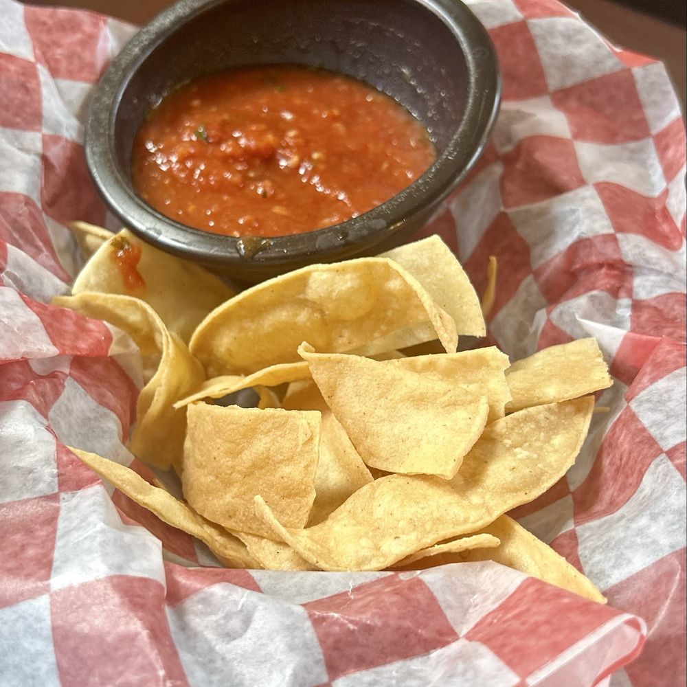 I Am Nacho Mama - Thick homemade chips and yummy salsa - Latin American Near Me - Brunswick, Georgia