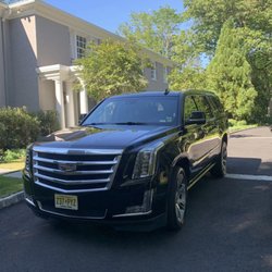 Luxury Limo Car - Cadillac Escalade esv