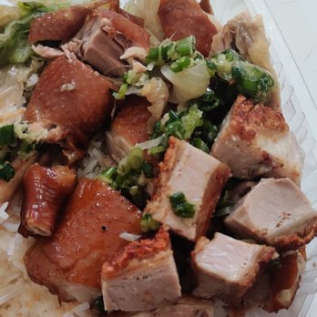 Do Eat Restaurant - Soy sauce chicken and some dry roast pork - Chinese Near Me - San Francisco, California