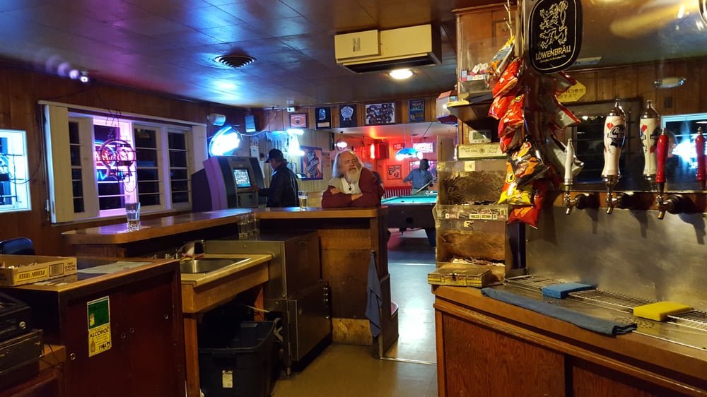 Border Tavern
