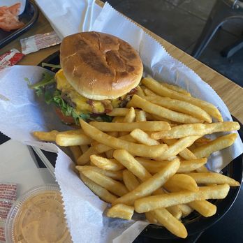 Bop N Grill - CLASSIC 2.0 CHEESEBURGER REGULAR FRIES - Burgers Near Me - Chicago, Illinois