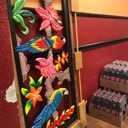 Tres Salsas Taqueria