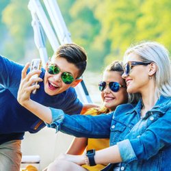 Lake Harris Boat Rentals - Find your best self on the water!