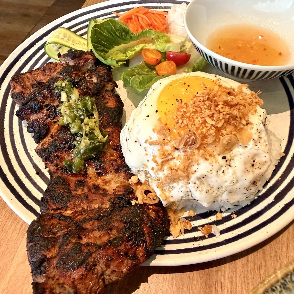 Chao Ban - Pork shoulder rice platter - Vietnamese Near Me - McLean, Virginia