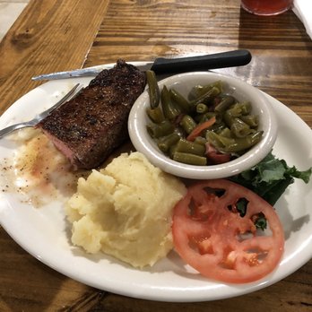 Nolan's Restaurant - Tomato garnish? - Seafood Near Me - Corpus Christi, Texas