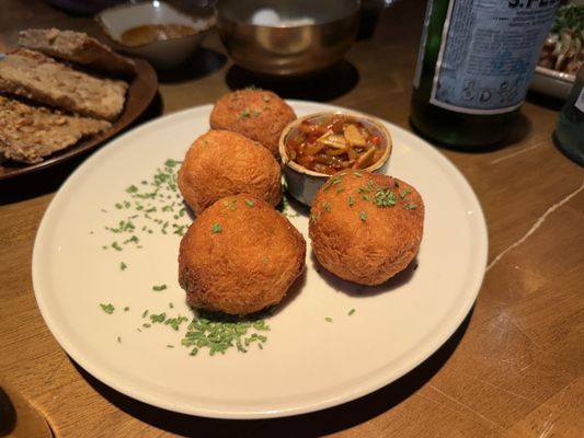 Ron Gastrobar Indonesia Ouderkerk by null