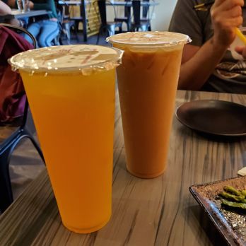 19 GOLD - Kumquat & Lemon Tea and Brown Sugar Milk Tea - Taiwanese Near Me - Seattle, Washington