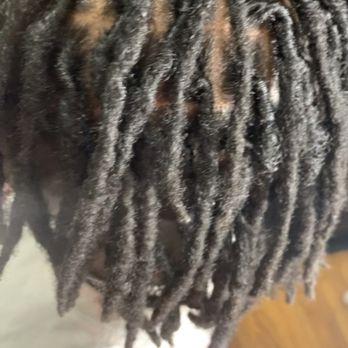 DD’s Designs - Loc re-twist - Hair Stylists Near Me DD’s Designs - Loc re-twist - Hair Stylists Near Me