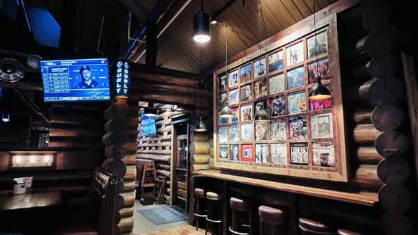 Clive's Roadhouse Rogers by null