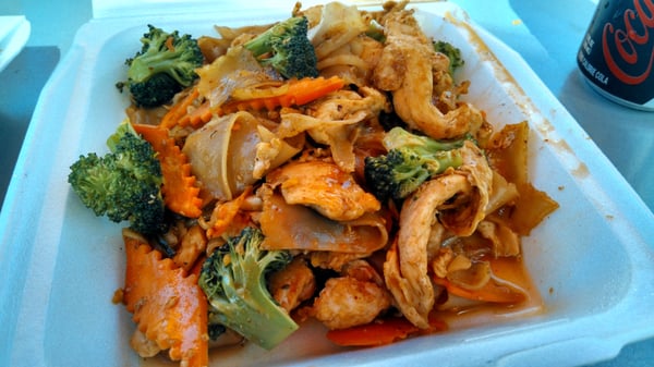 Liang's Thai Food by null