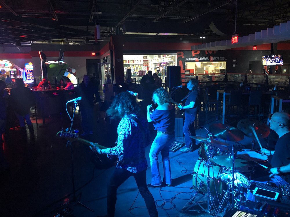 CLUTCH SPORTS BAR 15 Photos 600 West Ave, Stamford, CT Yelp