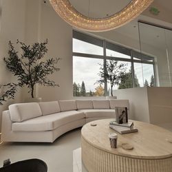 NewSkin - Lounging area