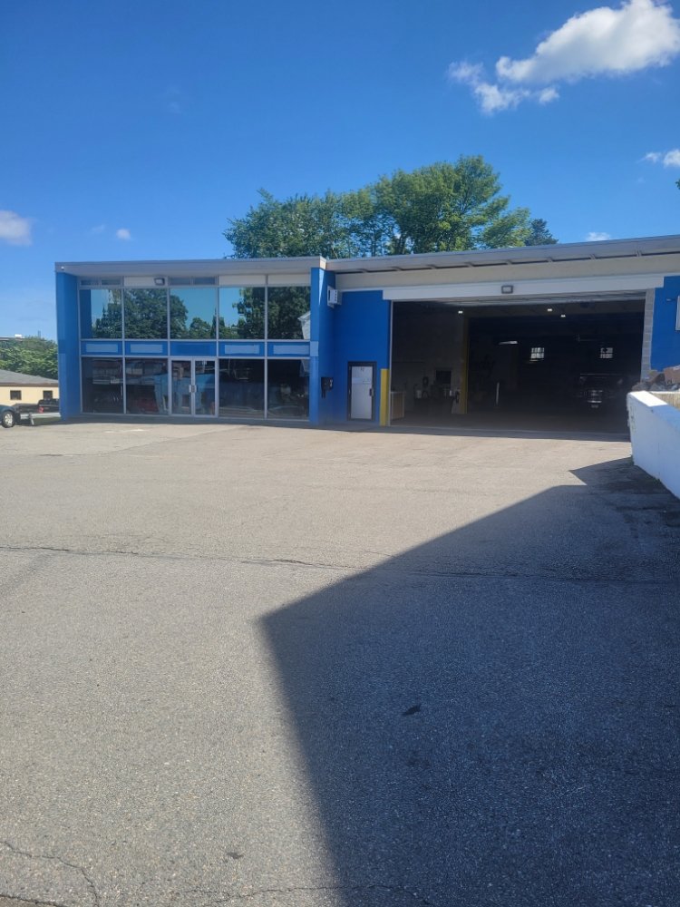 SANONI BLADES AND BROOMS Updated October 2024 Taunton