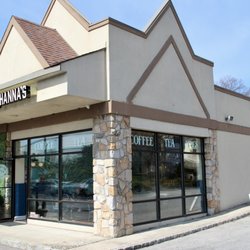 Harpoon Hannas Coffee Shop - The Shop