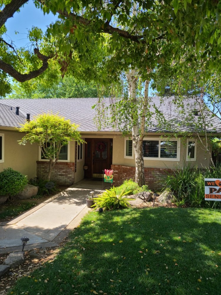 Slide of Big Valley Windows