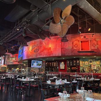 Havana 1957 - Interior - Cuban Near Me - Pembroke Pines, Florida