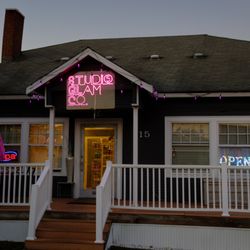 Studio 5 Glam Co - LED sign
