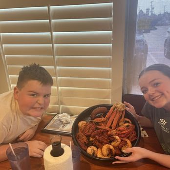 Cajun Corner - Cajun/Creole Near Me - Pantego, Texas