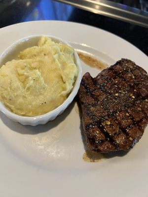 Aubrey's Maryville by null