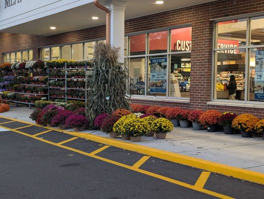 Caraluzzi's Danbury Market by null