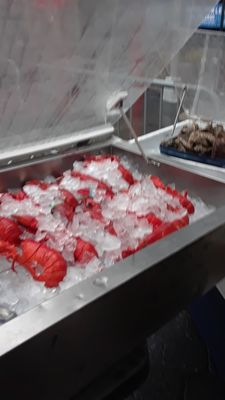 PE & DD Seafood by null