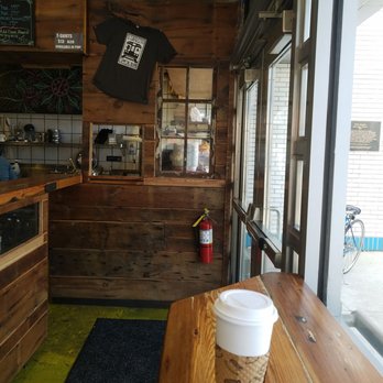 L Cafecito Jumping Bean - Coffee & Tea Near Me - Chicago, Illinois