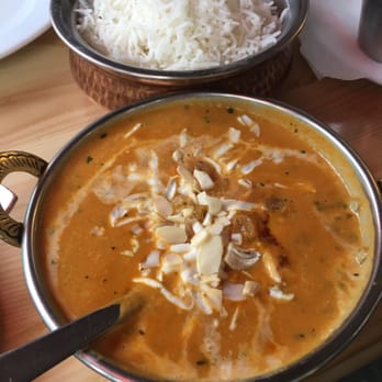 AmmAmma - Coconut chicken curry with a bunch of other amazing ingredients I can't recall (#157 on the menu) - Indian Near Me - Berlin, BE