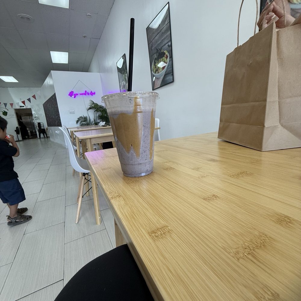 Rio Acaí Bowls - Protein Smoothie (blueberries added) - Acai Bowls Near Me - Madera, California Rio Acaí Bowls - Protein Smoothie (blueberries added) - Acai Bowls Near Me - Madera, California