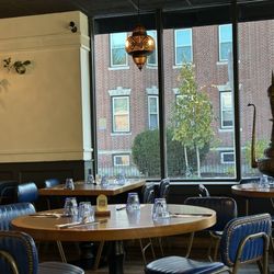 Jahunger - Nice interior