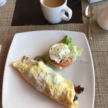 Restaurant Me - This was my breakfast it was very good - Mexican Near Me - Mazatlán, SIN