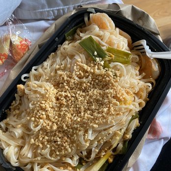 Asian Harbor - shrimp pad thai - Asian Fusion Near Me - Homewood, Illinois
