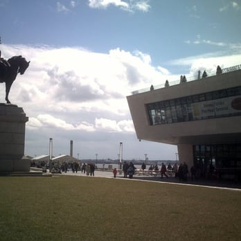 Liverpool Pier Head - Landmarks & Historical Buildings Near Me - Liverpool, XMS