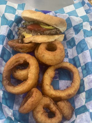 Charlies Hamburgers by null