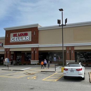 St. Louis Cellar - Exterior - Beverage Store Near Me - Des Peres, Missouri