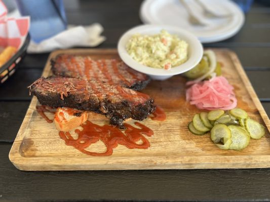 Woody's Backyard Grill by null