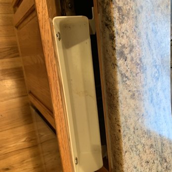 Green Bee Maids - Kitchen drawer - Home Cleaning Near Me - Tampa, Florida Green Bee Maids - Kitchen drawer - Home Cleaning Near Me - Tampa, Florida