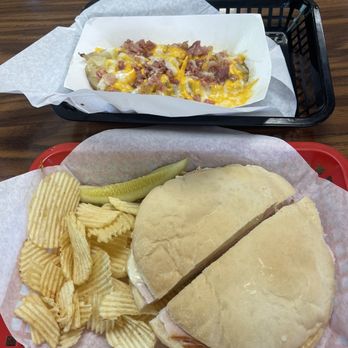 Bumdoodlers Lunch - a sandwich and chips - Sandwiches Near Me - Kerrville, Texas Bumdoodlers Lunch - a sandwich and chips - Sandwiches Near Me - Kerrville, Texas