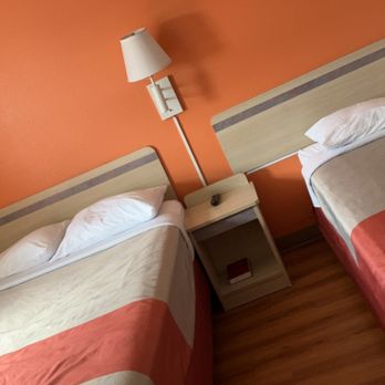 Motel 6 - Hotels Near Me - Bend, Oregon Motel 6 - Hotels Near Me - Bend, Oregon