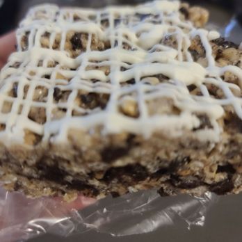 Parkers' Confection - Custom Cakes Near Me Parkers' Confection - Custom Cakes Near Me