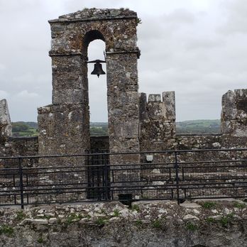 Blarney Castle - The top of the castle - Landmarks & Historical Buildings Near Me - Blarney, Colorado